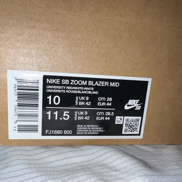 Nike Blazer SB Red X White w/ gum soles! Size 10M or 11.5W Brand New - Picture 3 of 4